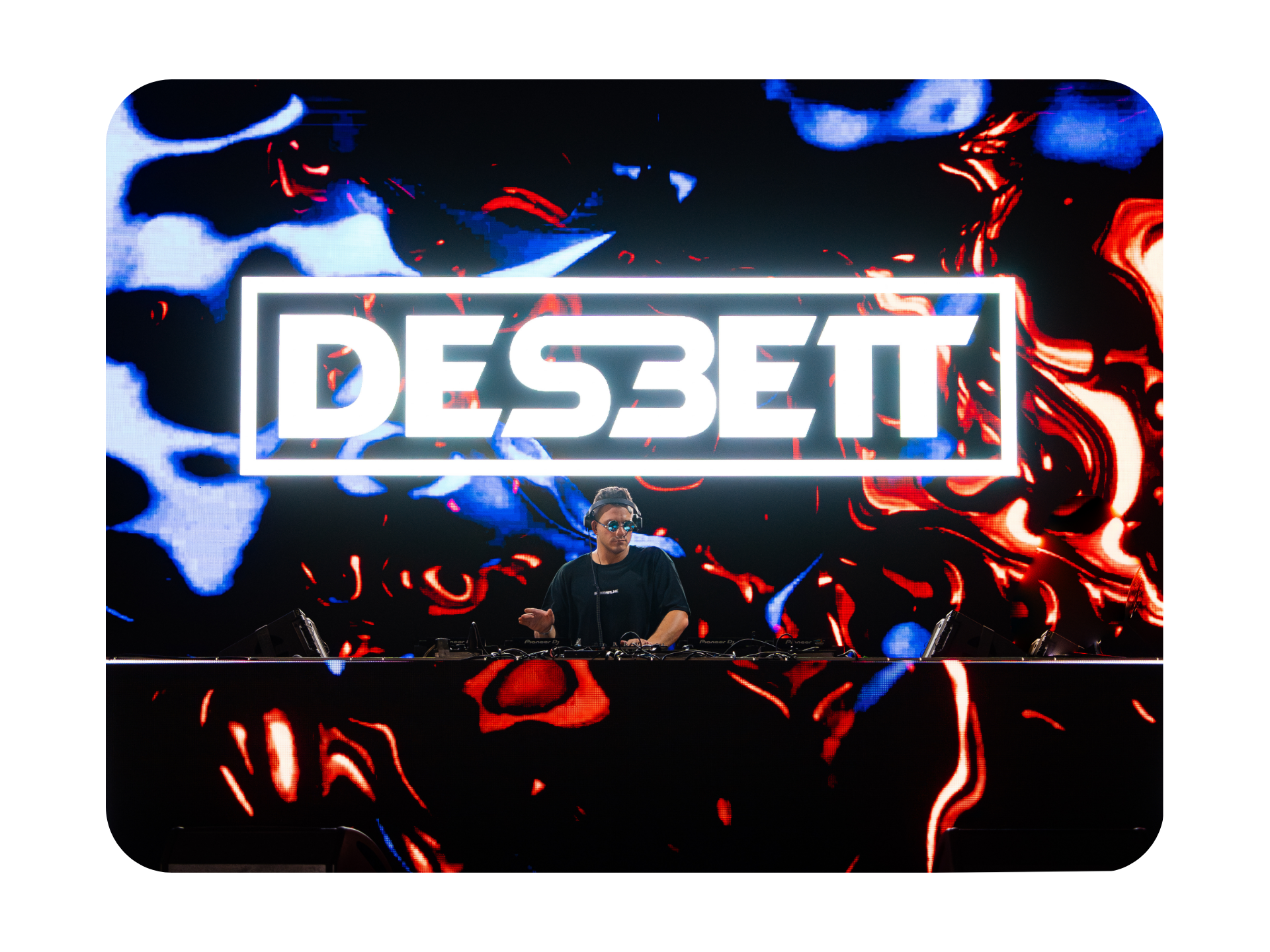 DJ Nightcrowd Desb3tt